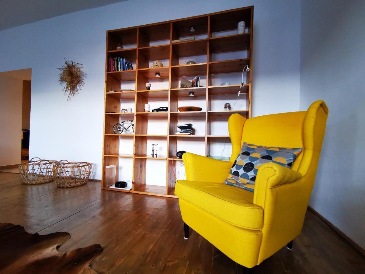 Falcon Apartment Trnava Luaran gambar